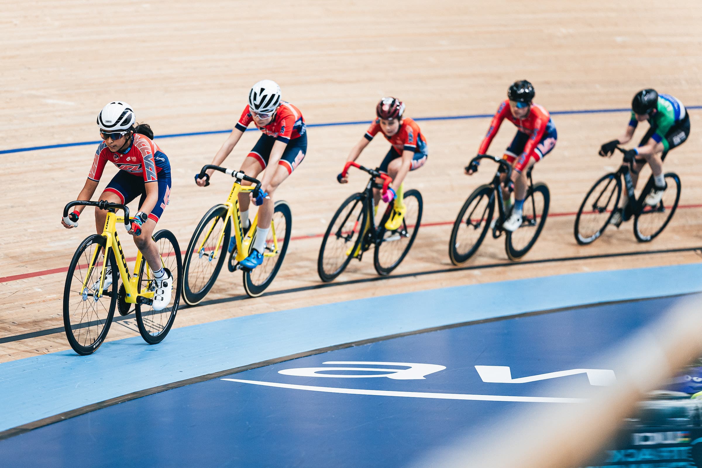 UCI TRACK CHAMPIONS LEAGUE INSPIRES THE NEXT GENERATION AT LONDON GRAND FINALE